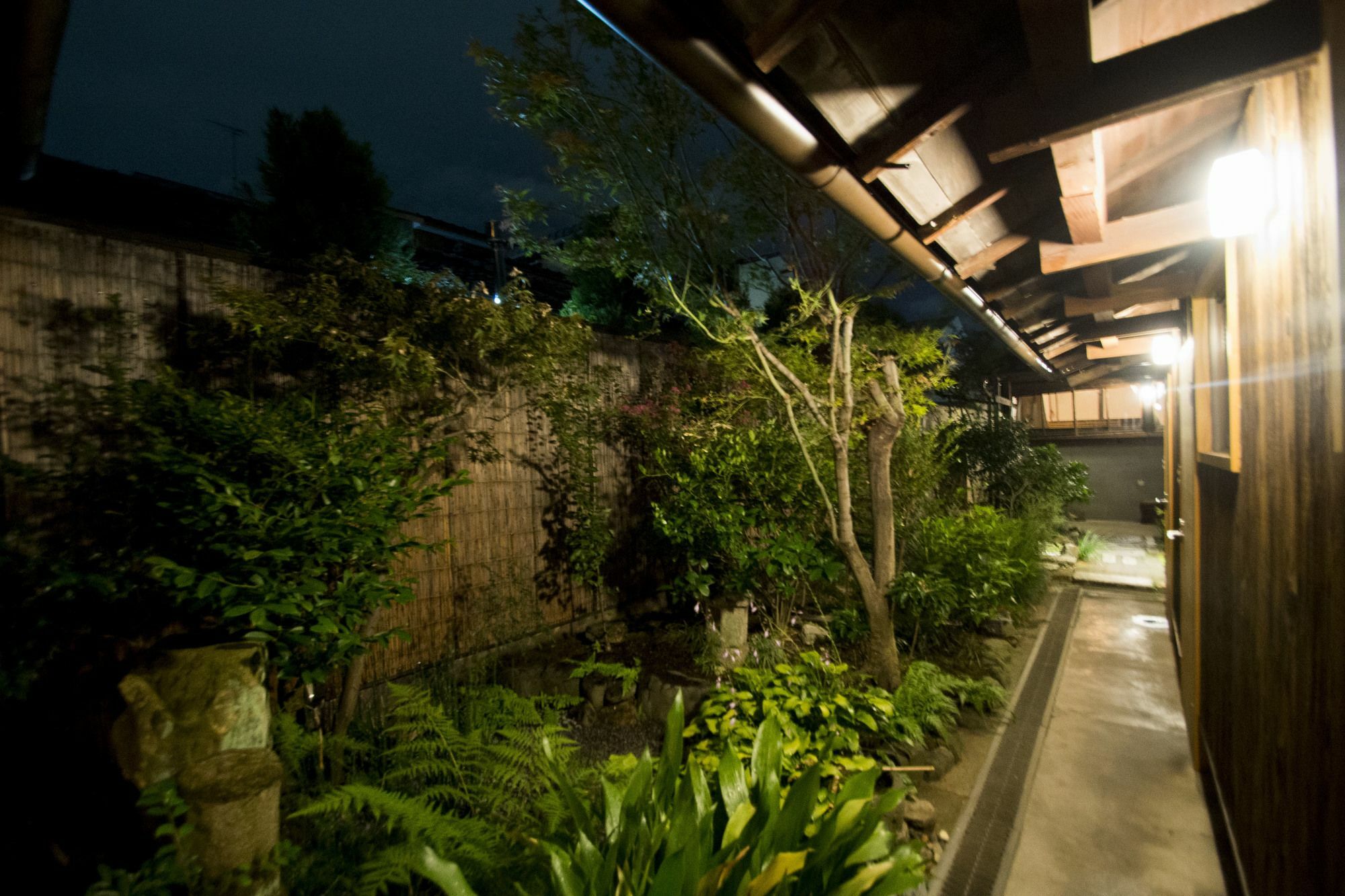 קיוטו お宿梅夜guesthouse Umeya מראה חיצוני תמונה